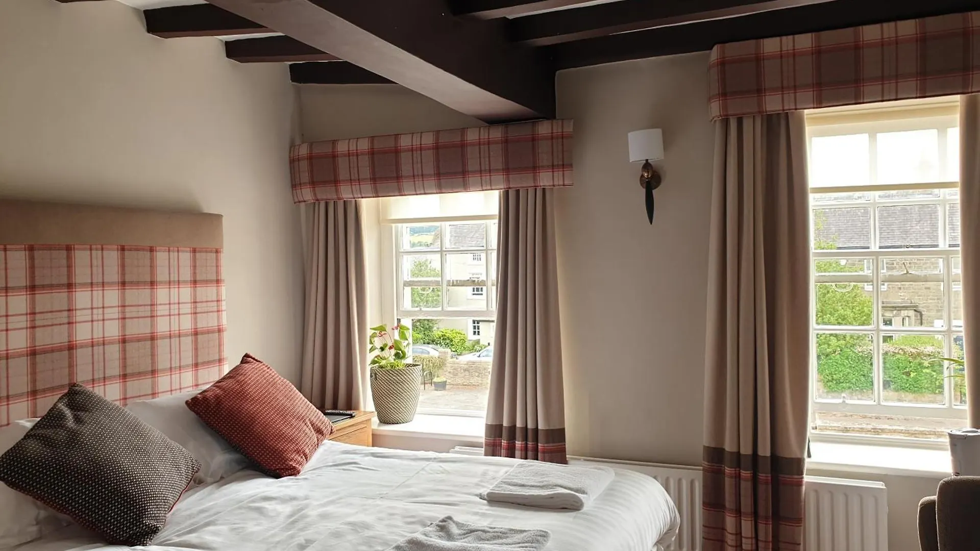 The Angel Of Corbridge Hotel Inn